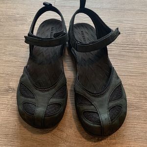 Sz11 Merrell Mary Jane sandals